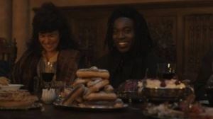 真繃不住了！劇版《哈利波特》三大教授劇照流出：黑人斯內普首度亮相