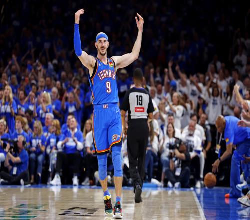 卡魯索以75+%命中率砍下至少20分5斷NBA歷史第二人！