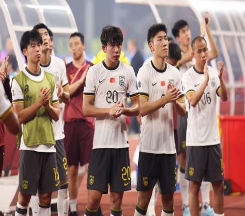東體談國足選帥：一定要選能緊跟現(xiàn)代足球潮流的中生代