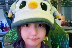 有點(diǎn)夫妻相！云頂“創(chuàng)世神”神超官宣戀情女方笑容溫婉疑似20歲出頭