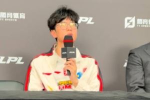 Jiejie：沒(méi)有想到對(duì)面那么果決打大龍，我們沒(méi)有防備很輕易地掉了