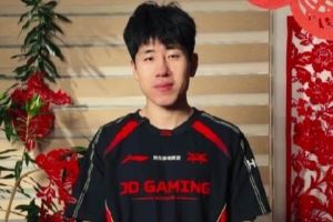 JDG分享GALA新年祝福：在一步步教程中認(rèn)真做完了這枚扭扭棒銅錢