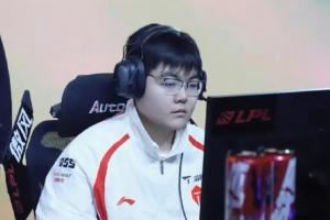 白為他對(duì)線了TES公告打野naiyou存在不正當(dāng)行為369更博：小丑了