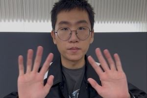 Lehend：摸Ruler的头一摸他我就要死了吧志勋的头倒是想摸摸