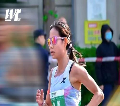 大眾一姐朱卿對(duì)國(guó)際選手“五連追”秘辛，她與羅源做對(duì)了什么