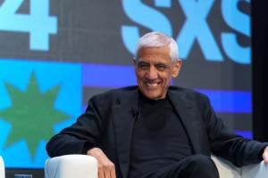 億萬富翁預(yù)言：AI將勝任80%崗位，當(dāng)今5歲兒童成年后無需為生存而工作