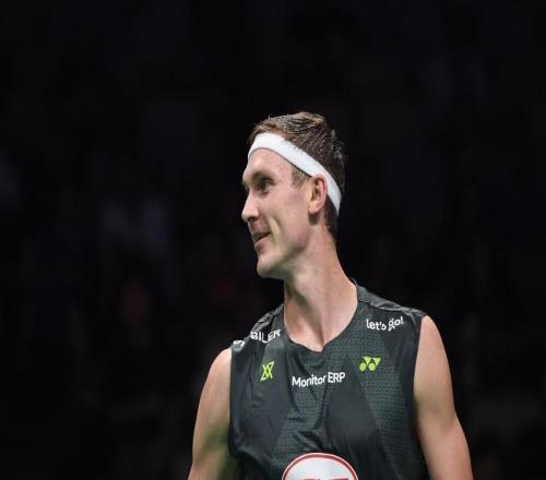 羽毛球名將安賽龍退役，熱愛中國的他在遺憾中掛拍