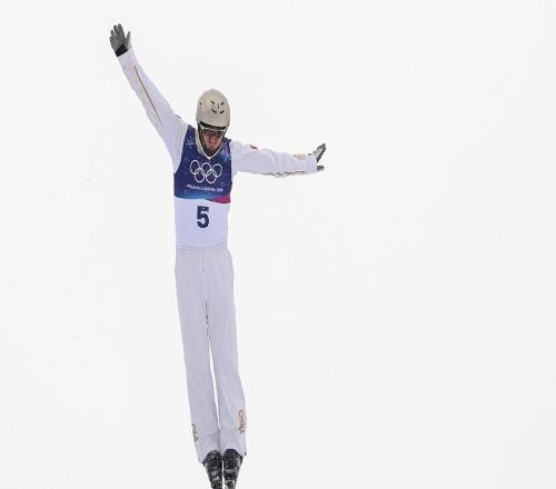 第四金！王心迪斬獲自由式滑雪男子空中技巧金牌