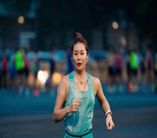 南京跑團(tuán)故事Loveelite女隊(duì)員基本都達(dá)國一，被視為“女性自我成長學(xué)院”