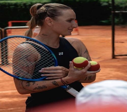 從萬(wàn)卓索娃深夜拒檢到斯瓦辛納案：網(wǎng)壇禁藥風(fēng)暴為何愈演愈烈