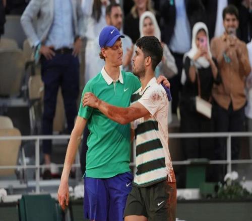 饭圈的风吹到了网球即便费德勒也得被喷！