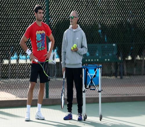 阿卡教練評(píng)價(jià)阿卡想回家言論：需克制情緒，紅土賽季盡可能全勤