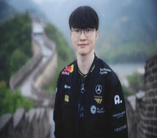 Reddit熱議Faker去年決賽第四局塞拉斯：對他只是集錦里的一個鏡頭罷了