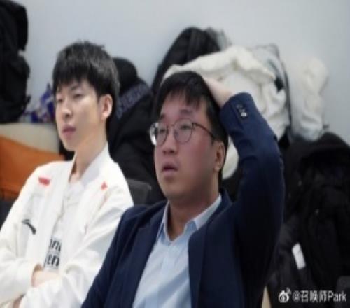 什么情況涵藝爆料疑似Tabe將離隊(duì)：TabeJDGblg二選1