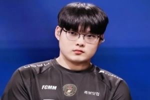 連續(xù)四把給一血！VicLa賽前曾稱：對(duì)陣Knight不會(huì)感到壓力