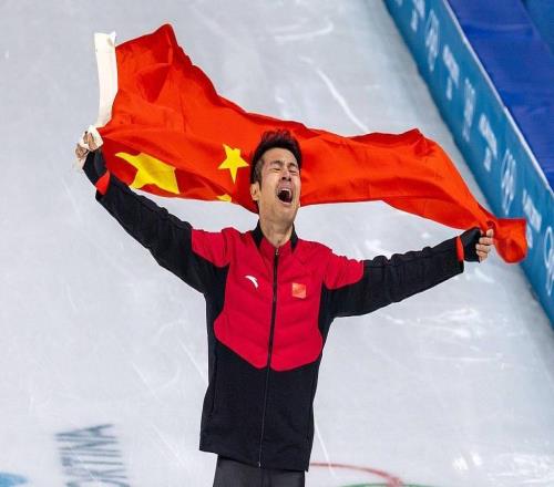 提升士氣和話題度：兩名冬奧冠軍以球員身份加盟“東北超”球隊(duì)