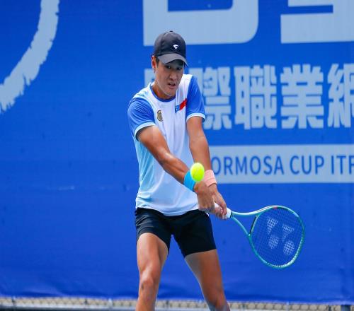 七連勝奪冠，連挫兩中國選手，權(quán)純雨或再成中國選手威脅