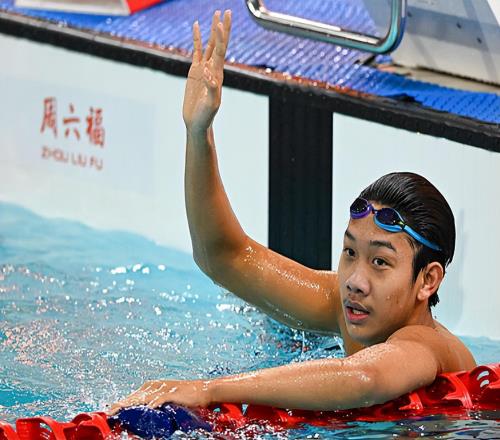 四金王刷爆紀(jì)錄！中國游泳18歲1米98天才崛起：沖刺完勝奧運(yùn)冠軍