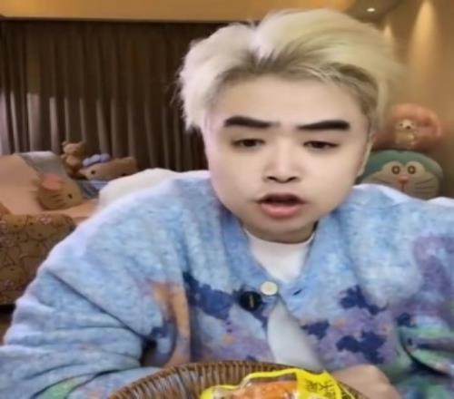 朱開：WBG中路是虎，上路是麒麟的上路，瞎子和佐伊不太清楚