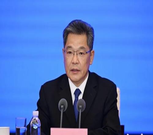 甘肅省長為來自甘肅的“00后”新科斯諾克世錦賽冠軍吳宜澤點贊