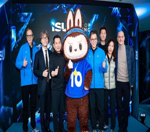 以專業(yè)“護(hù)航”裁判團(tuán)和頒獎(jiǎng)官，中國(guó)品牌在冬奧實(shí)現(xiàn)反向突圍