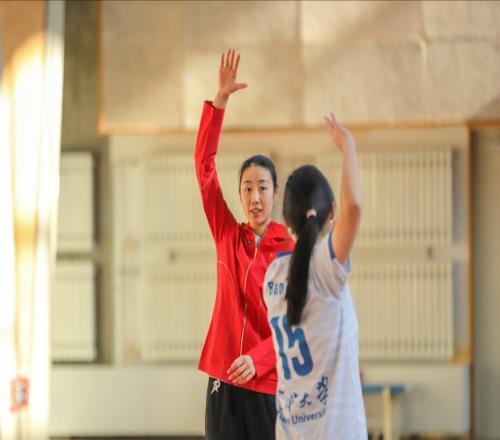 淚目！中國女排33歲最美二傳當大學教師：全運會成她最后一舞