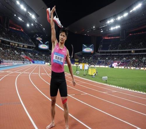 蘇炳添，封印“9秒83”