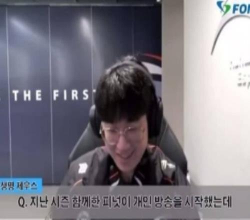 zeus：旺乎哥現在直播做的挺有趣的我也會時不時看看為他應援的