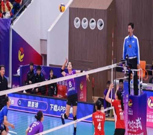 轟42分比肩朱婷！中國(guó)女排22歲1米84王牌大閃耀：留洋歸來(lái)蛻變