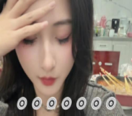 解說鼓鼓看TES被橫掃：我是真沒招了我的鍋剛開菜還沒熟透游戲就結(jié)束了