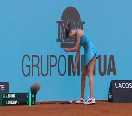 從女仆到主人：邦達(dá)爾如何用兩年時(shí)間徹底吃透斯維托麗娜