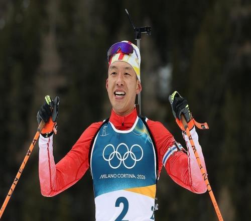 堅(jiān)守與前行，閆星元的競(jìng)技之路與責(zé)任之路