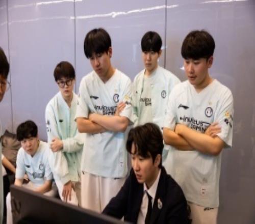 低迷！iG超话热议首局不敌JDG：太菜了五个人刚认识丹处到底在BP什么