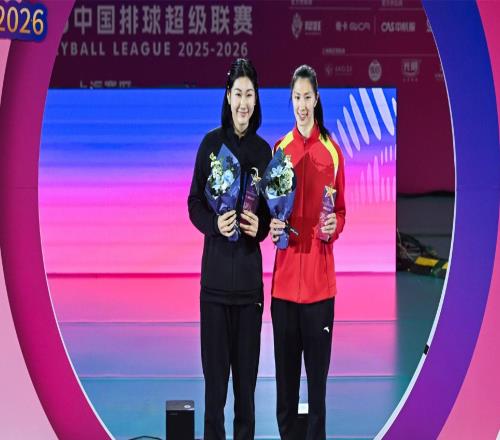 三喜臨門！中國女排19歲1米87主攻新星崛起：看齊李盈瑩