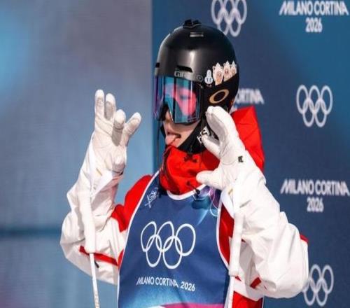 冬奧會上，有一種滑雪叫“貓?zhí)? />
<div   id=