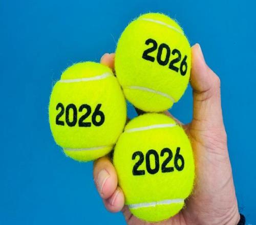 十場(chǎng)半決賽出五大黑馬，納豆小弟首進(jìn)爭(zhēng)冠戰(zhàn)，張帥丟行囊忙求助