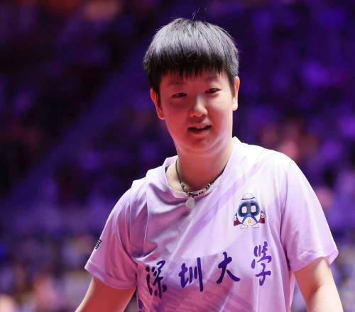 孫穎莎王曼昱再爭(zhēng)冠！乒超女團(tuán)四強(qiáng)對(duì)決，21歲新星助莎莎登頂