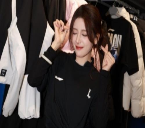 Rita曬照：在李寧門店跟小塔見面了嗎衣服都太好看！