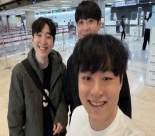 DK分享Showmaker带前队友到上海看S15八强:我会去现场看八强赛