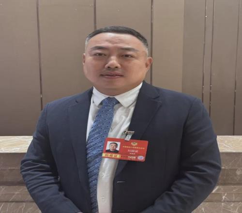 劉國(guó)梁談“飯圈”