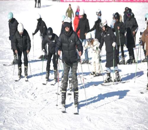 冰雪經(jīng)濟(jì)，為長(zhǎng)春高質(zhì)量發(fā)展打開(kāi)想象空間新京報(bào)評(píng)論