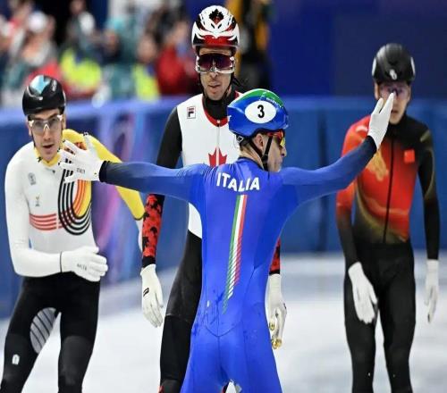 東道主意大利締造“世界名畫”，中國(guó)短道混團(tuán)接力無緣領(lǐng)獎(jiǎng)臺(tái)