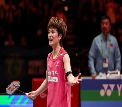 全英賽王祉怡、譚寧劉圣書(shū)登頂，攜手打破國(guó)羽兩單項(xiàng)七年冠軍荒