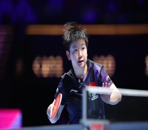 世界杯女單決賽孫穎莎戰(zhàn)勝王曼昱，創(chuàng)歷史實(shí)現(xiàn)三連冠