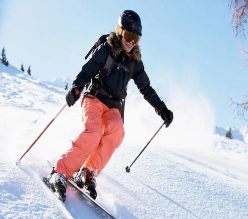 第一批靠抖音“御寒”的冰雪商家，這個(gè)冬天交出亮眼成績單