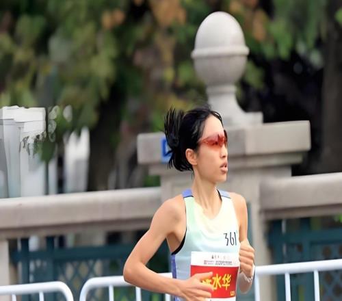 2026像再次奪冠的“最快女護士”那樣活下去，跑下去