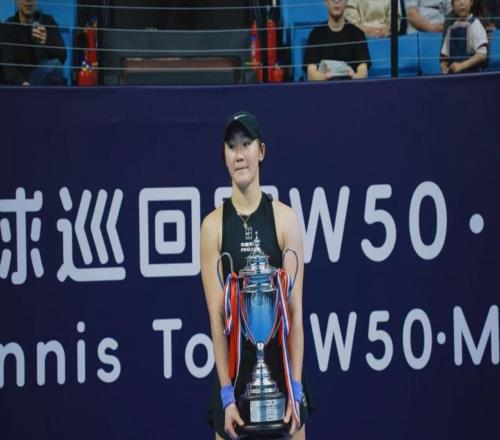 14勝1負(fù)！中國女網(wǎng)25歲1米82王牌進(jìn)化：追趕鄭欽文王欣瑜