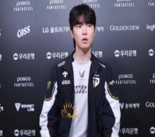 Chovy：跟iG似乎很久没有交手了如果有机会交手感觉会很有意思