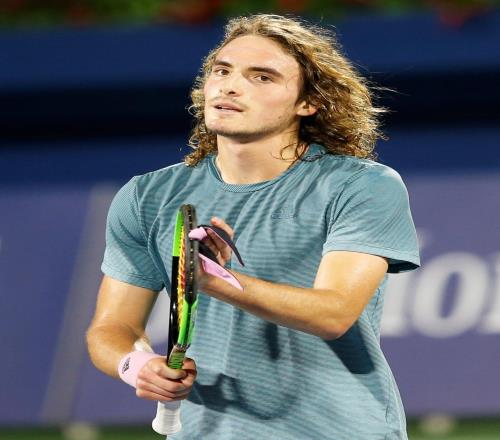 西西帕斯：昔日年終總決賽冠軍，七年來(lái)竟三次紅土首戰(zhàn)出局