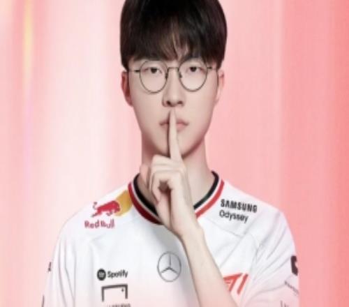 Faker：最近经常看LPL的比赛最优先的目标是进世界赛